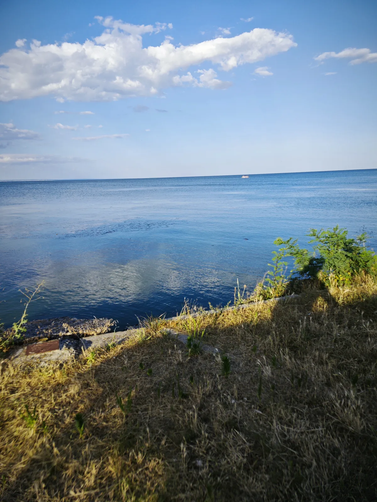 Первый выход к морю на Пушкинской набережной